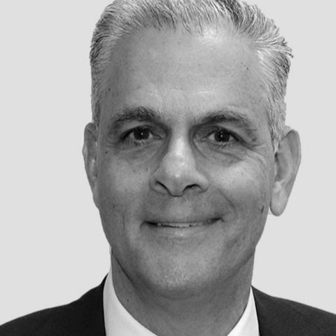 Howard Pezim